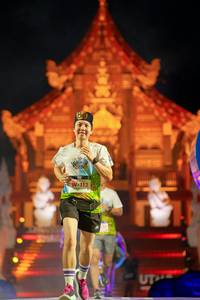 BIB: 112
                            <button type="button" onclick="openModal(22472211)" class="btn btn-primary btn-sm float-right btn-popup" data-toggle="modal" data-target=".modal-high-quality">
                        <i class="fas fa-shopping-cart"></i> Add to Cart
                    </button>
                                            <button type="button" onclick="isThisMe(22472211, true)" class="btn btn-success btn-sm float-right btn-popup btn-isme hidden" data-toggle="tooltip" data-placement="bottom" title="นี่คือรูปของคุณใช่ไหม คลิกที่นี่เพื่อเอาเข้าอัลบั้ม">
                        <i class="fas fa-plus"></i> Add to album
                    </button>
                    <button type="button" onclick="isThisMe(22472211, false)" class="btn btn-warning btn-sm float-right btn-popup btn-isnotme hidden">
                        <i class="fas fa-ban"></i> Remove from album
                    </button>